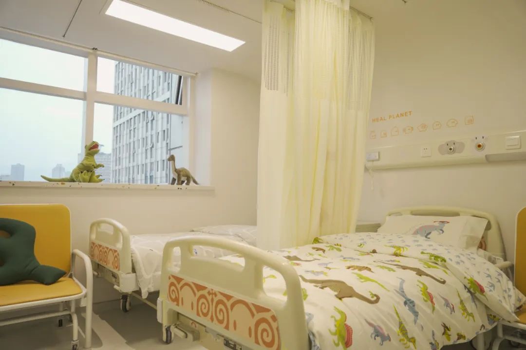 Yeelight设计师改造医院灯光，给病房的孩子们带来光明