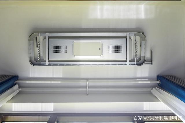 《云米AI超薄智能晾衣机Super2S》评测:体积超薄，120°翻页烘干